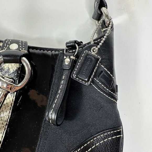 Authentic Coach Mini Hobo Black Buckle Shoulder Bag Y2K Vintage Rare - Picture 6 of 15